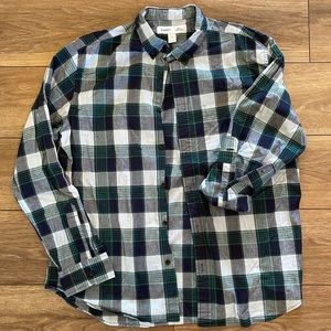Like-New Old Navy Plaid Flannel Men’s Button-down shirt, Size XL